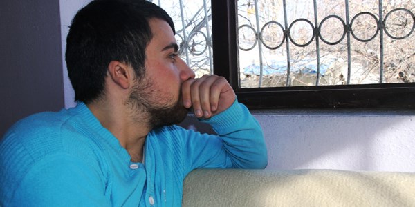 Yanlış ameliyat sebebiyle felç olan hasta yardım bekliyor