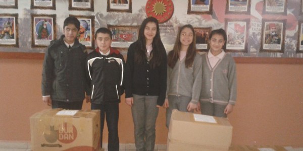 Gemlikli öğrencilerden Bitlis'e yardım eli