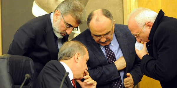 Başbakan Erdoğan'ın mikrofonu açık kalınca...