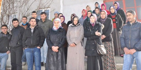 İşten çıkarılan işçiler eylem yaptı