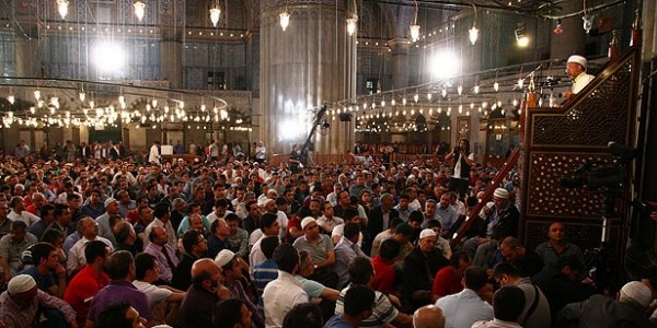 Hoparlörden vaaz uygulaması sona erecek