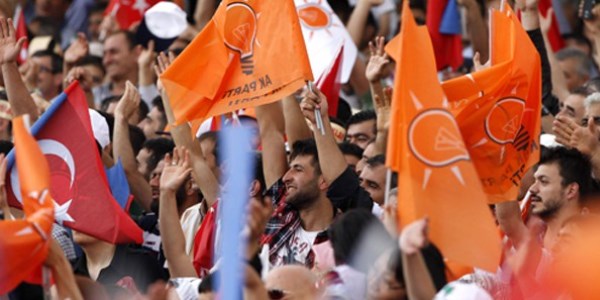 AK Parti'nin 5 ilde ilçe belediye başkan adayları