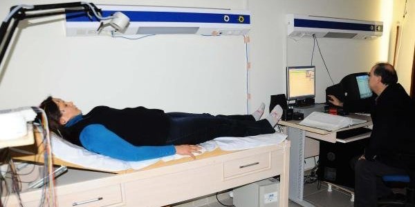Türkiye'nin yüzde 80'i uykusuz