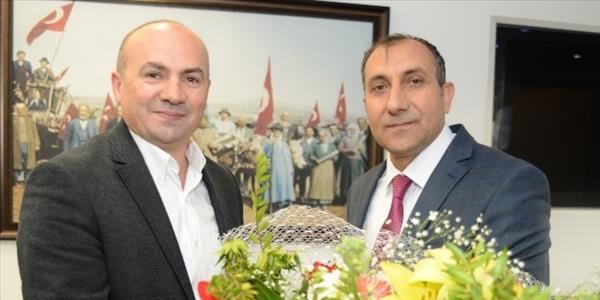 Uşak Belediyesi, işçileri ile toplu sözleşme imzalandı