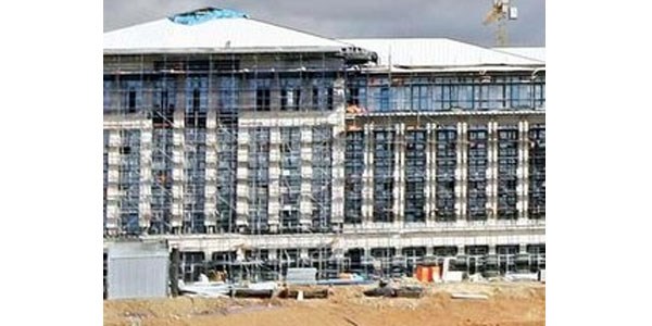 Yeni Başbakanlık'ta 'sağır oda'