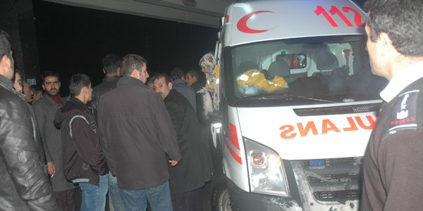 Van'da taziye dönüşü kaza: 10 yaralı