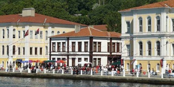 İstanbul'da imtiyazlı okullar listesi kabarıyor