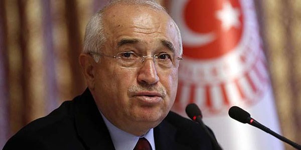 Çemil Çiçek, Grup Başkanvekilleri ile görüşüyor