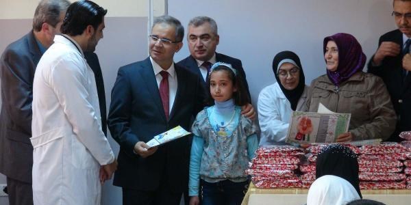 Kilis'te 18 bin Suriyeli çocuk karne aldı