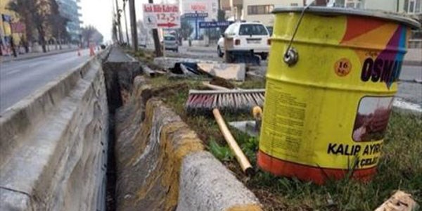 Çanakkale'de ilginç refüj çalışması