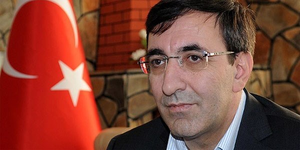 Yılmaz: Çok kritik bir seçim yaşayacağız