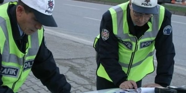 2013'de 2 milyar liradan fazla trafik cezası kesildi