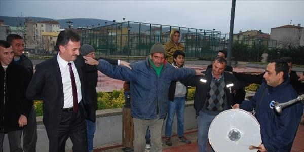 Gemlik Belediyesi işçilerine 509 liraya kadar zam