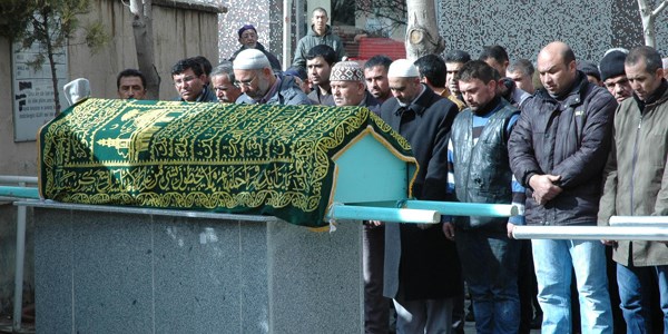 Su çukuruna düşerek ölen küçük Ömer toprağa verildi