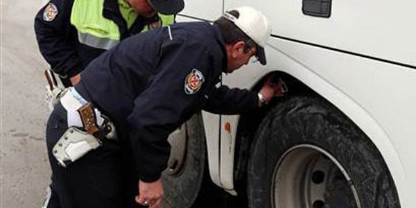 Kış lastiği olmayan otobüslere izin verilmiyor