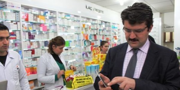 Sağlık müdüründen ilaç sorgulaması
