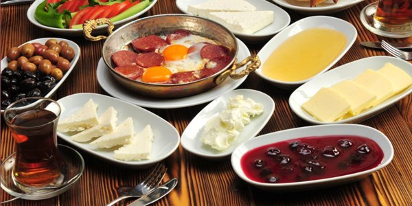 Kahvaltı, kalp hastalıkları riskini azaltıyor