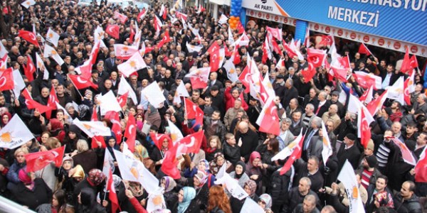 Miting gibi SKM açılışı