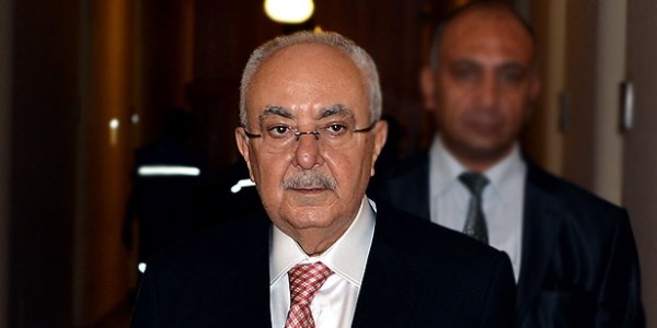 Eski içişleri bakanı hayatını kaybetti