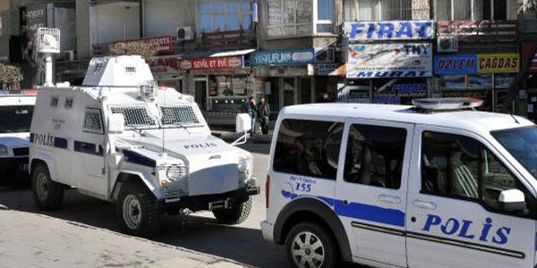 BDP Elazığ İl binasına saldırı