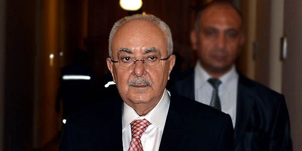 Eski Bakan Yücelen vefat etti