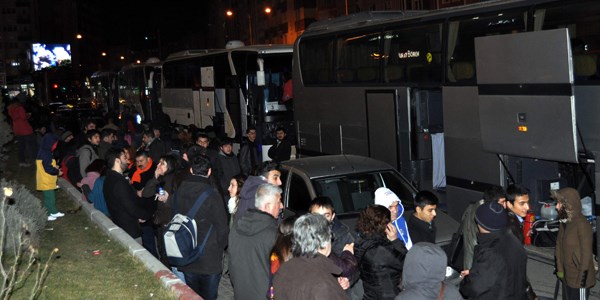 Eskişehir'den bir grup Ali İsmail Korkmaz davası için Kayseri'ye gitti