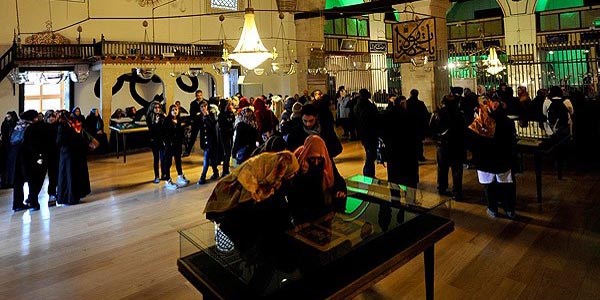 'Djital rehberler' müzelerin kasalarını doldurdu