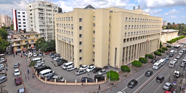 Adana Adliyesi'nde 20 özel koruma görevden alındı