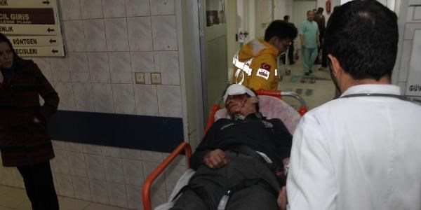 13 yaşındaki çocuğu döverek hastanelik ettiler