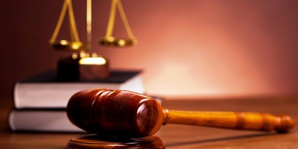 2 yıl tutukluluğa 22 bin lira tazminat