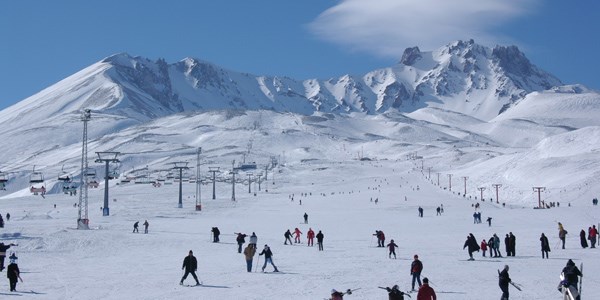 Bakanlıktan kayak merkezlerine 'planlı destek'