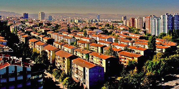 Nüfuslarıyla illerle yarışan mahalleler