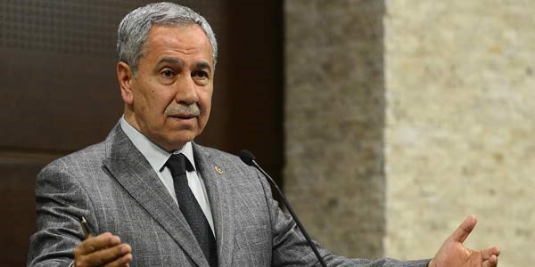 İnternet haber siteleri tasarısı imzaya açıldı