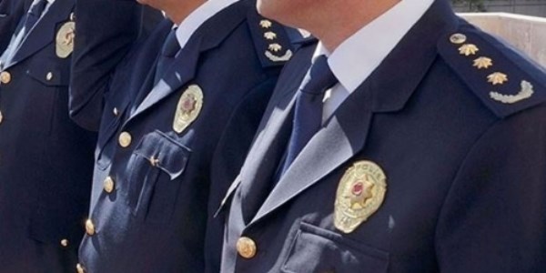 İzmir'de iki polis okulunun müdürü değişti