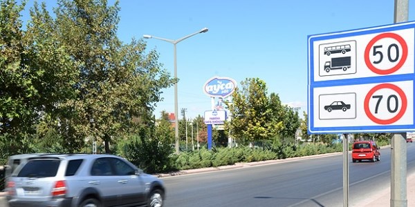 Şehir içinde hız limiti 90'a çıkıyor