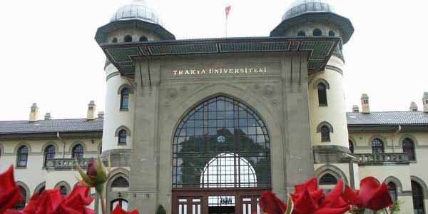 İzinsiz afiş asan 45 öğrenciye uzaklaştırma cezası