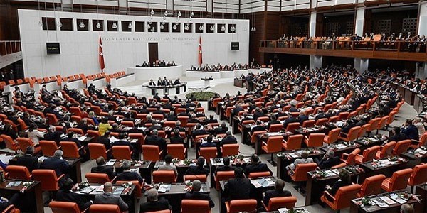 Yeni Demokratikleme Paketi yasalat