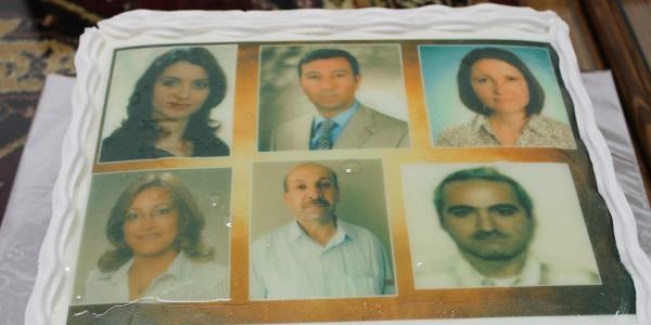 Okul müdüründen öğretmenlere süpriz doğum günü