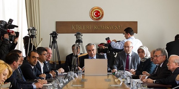 MİT Kanunu teklifinde ilk iki madde kabul edildi