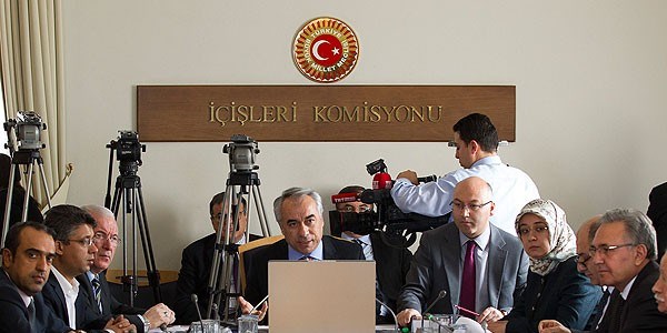 MİT Yasa Teklifi komisyonda kabul edildi