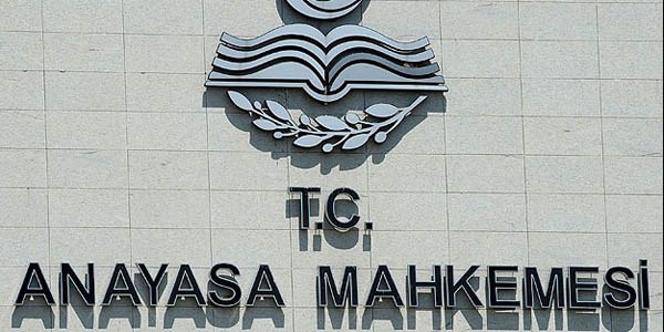 CHP Anayasa Mahkemesine yeniden başvurdu