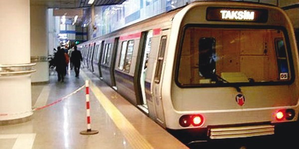 4 lira 90 kuruşluk kart beraatı