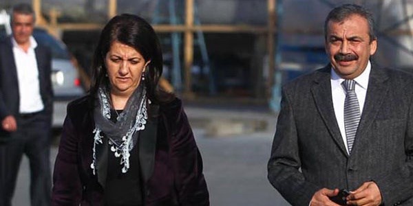 BDP-HDP heyeti İmralı'dan döndü