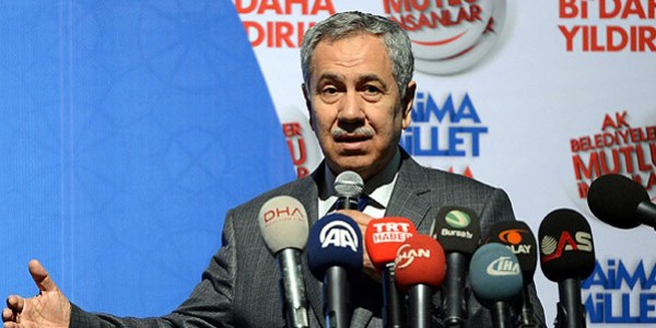 Arınç: Yel kayadan hiçbir şey koparamadı