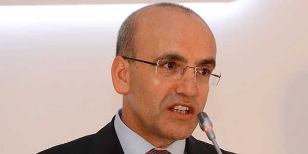 Şimşek: 1,4 ton domates bir iPad yapmıyor