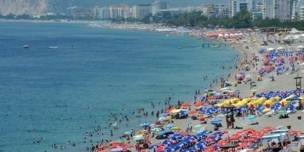 Türkiye'de en ucuz tatili Türkler yapacak