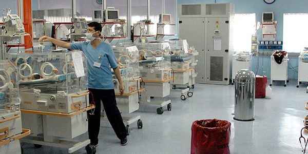 Doğum yapan anneye sağlık desteği