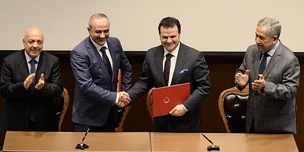 AA toplu iş sözleşmesi imzalıyor