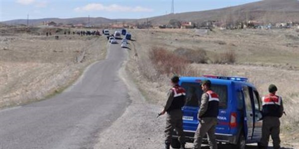 2 terörist Ankara'ya sevk edildi