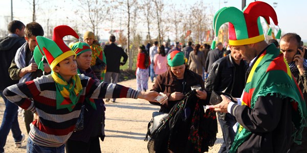 Diyarbakır'da Öcalan'ın mektubu okundu